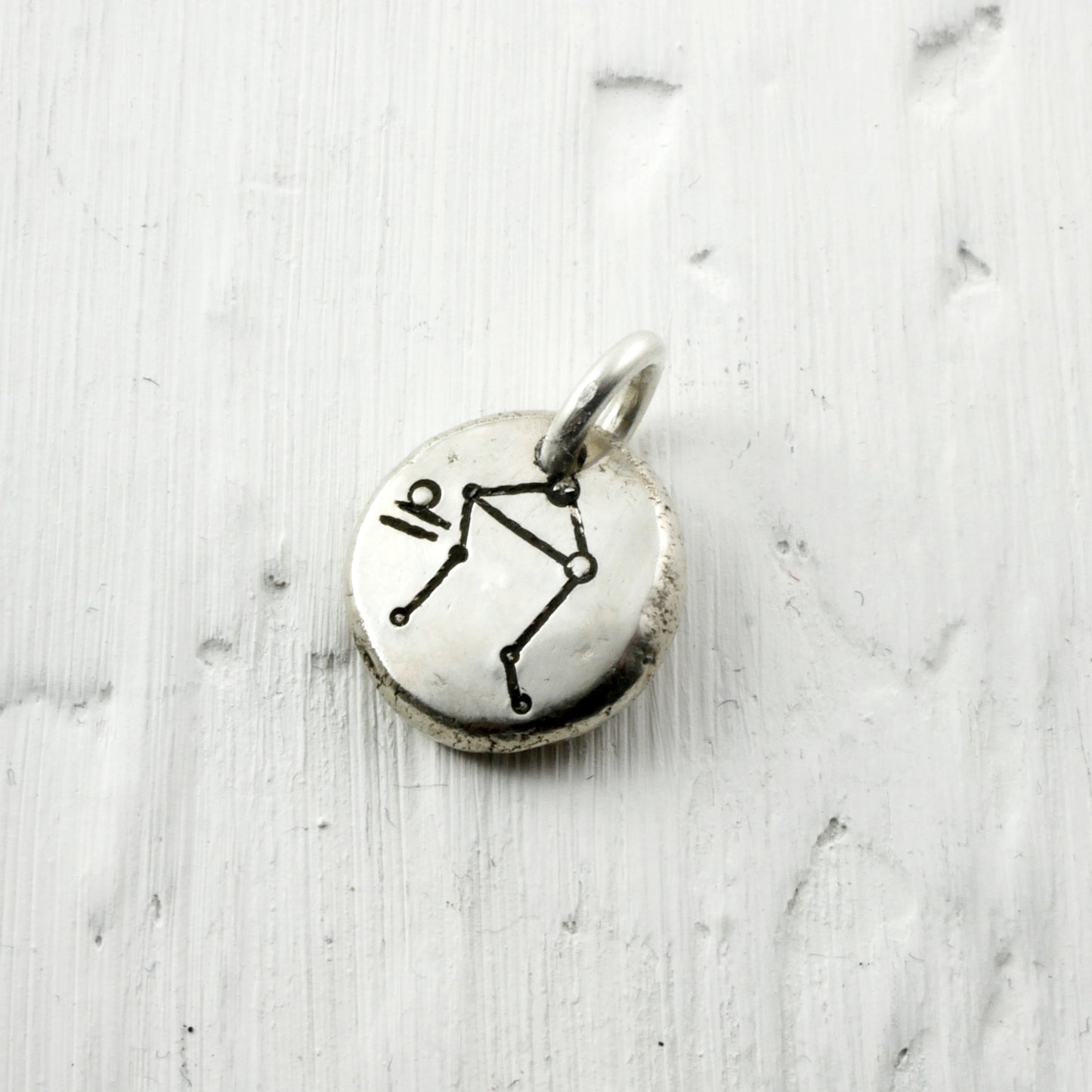 Pendentif constellations balance en argent