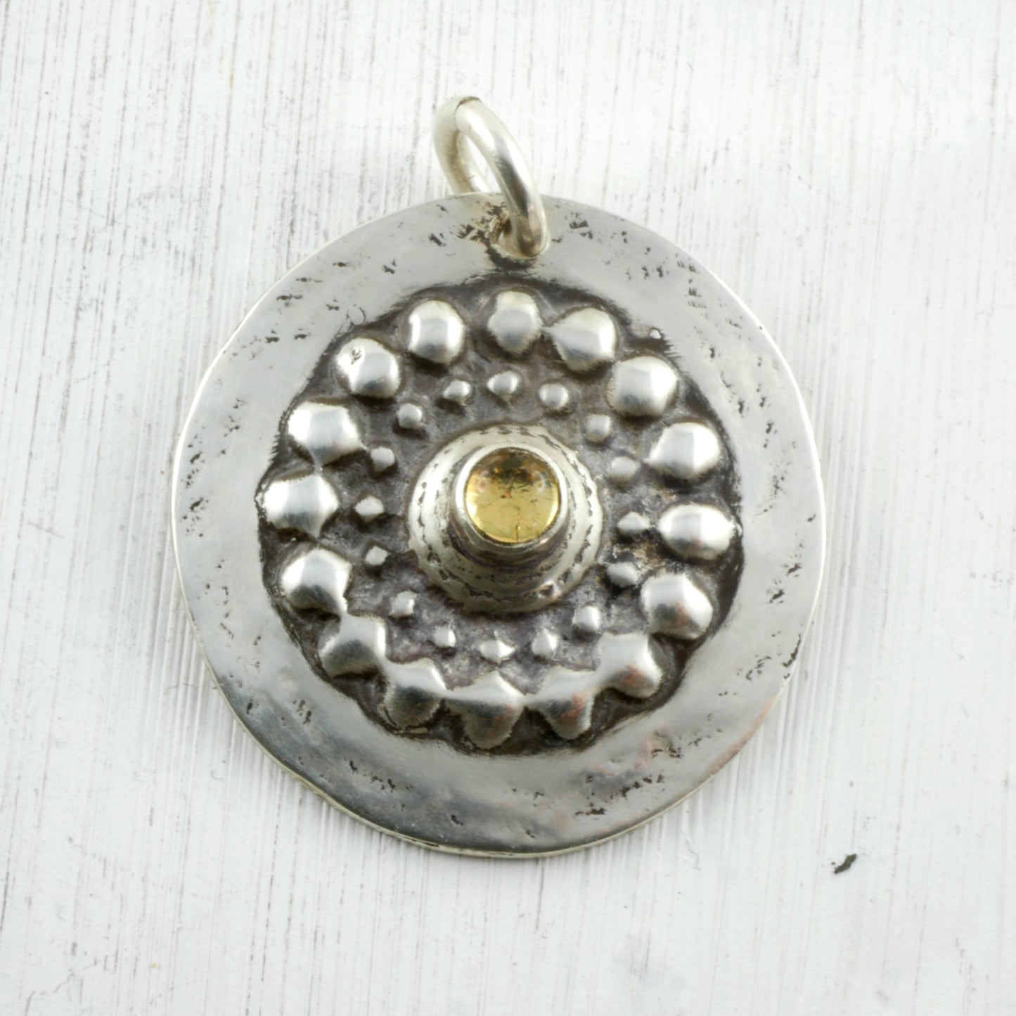 PENDENTIF AIGIS - Argent 925, Cristal & feuille d'or Thalisman 