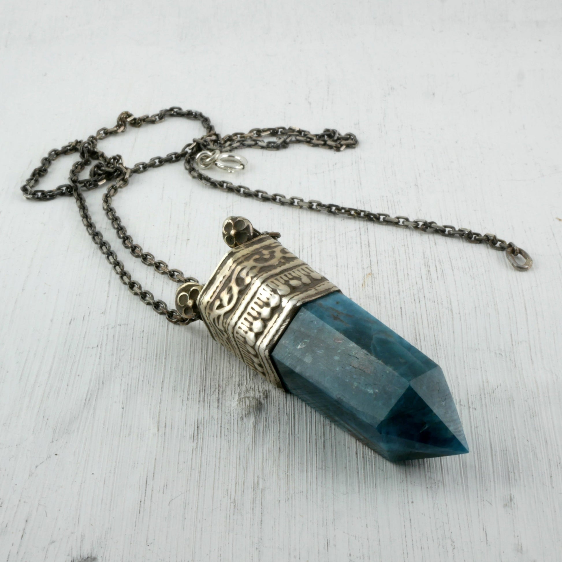 PENDENTIF KARAKORUM - Argent & Apatite Thalisman 